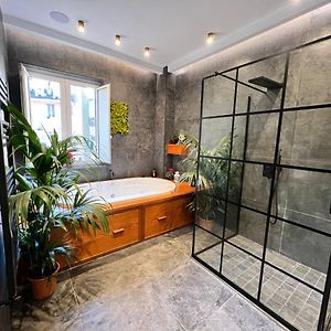 Chambre Lit Queen-Size